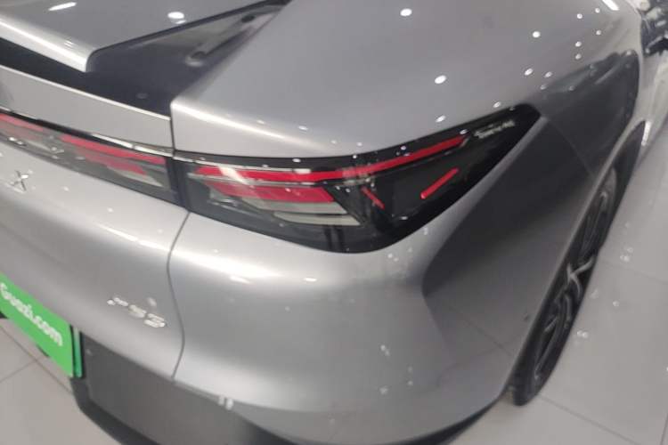 Used ARCFOX Alpha S5 2025 560MAX 185kW Right Rear Taillight
