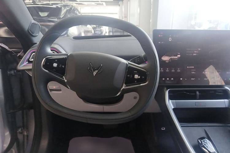 Used ARCFOX Alpha S5 2025 560MAX 185kW Steering Wheel