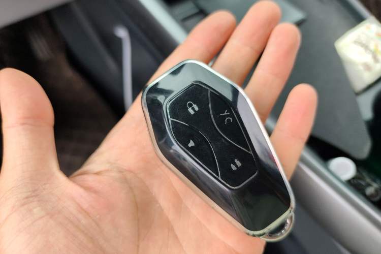Used ARCFOX Alpha S5 2025 560PRO 185kW Vehicle Key