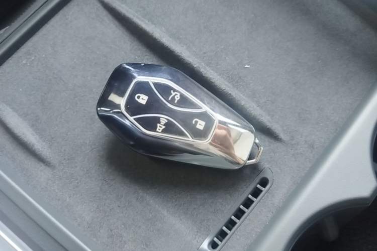 Used ARCFOX Alpha S5 2025 560MAX 185kW Vehicle Key