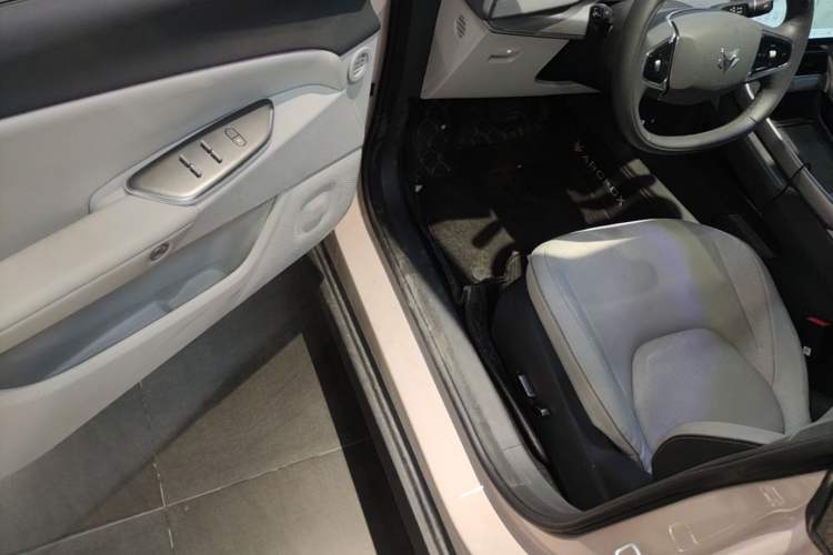 Used ARCFOX Alpha S5 2025 560MAX 185kW Driver Seat