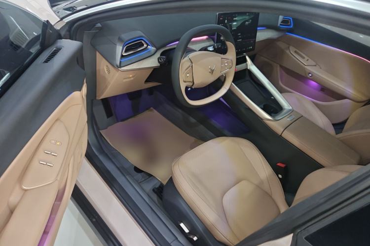 Used ARCFOX Alpha S5 2025 560MAX 185kW Driver Seat
