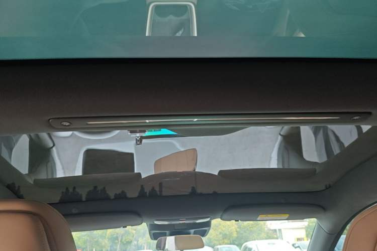 Used ARCFOX Alpha S5 2025 560MAX 185kW Headliner