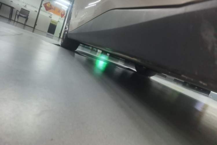 Used ARCFOX Alpha S5 2025 Facelifted 560MAX 185kW Left Side Sill