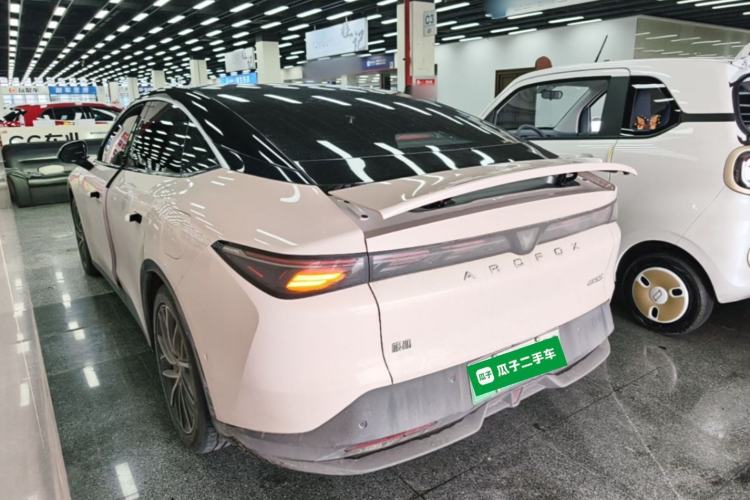 Used ARCFOX Alpha S5 2025 560MAX 185kW Rear Left 45 Deg