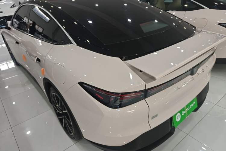 Used ARCFOX Alpha S5 2025 560MAX 185kW Rear Left 45 Deg