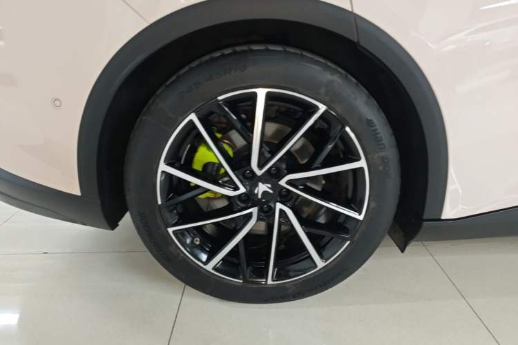 Used ARCFOX Alpha S5 2025 560MAX 185kW Right Rear Wheel Hub