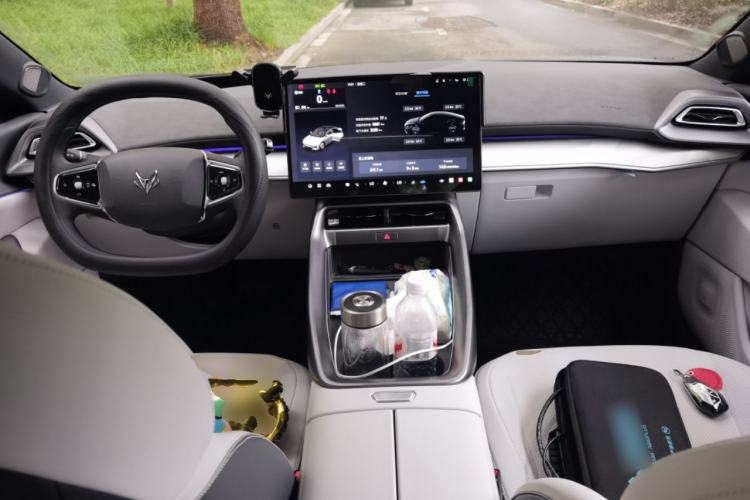 Used ARCFOX Alpha S5 2025 Facelifted 560MAX 185kW Center Console
