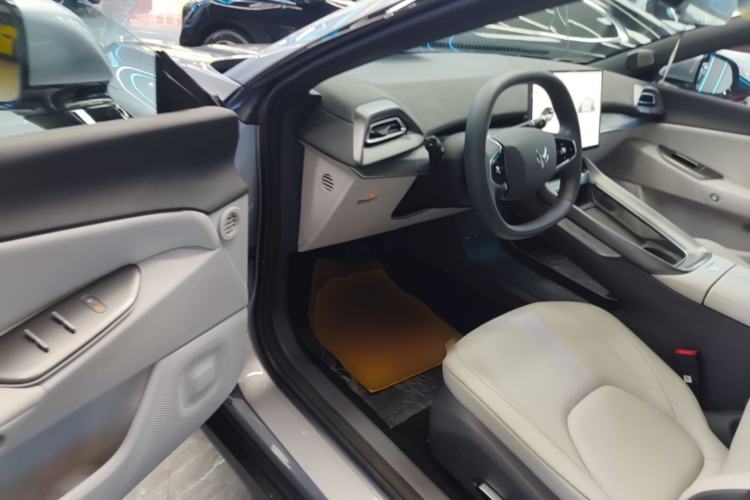 Used ARCFOX Alpha S5 2025 Facelifted 560PRO 185kW Driver Seat