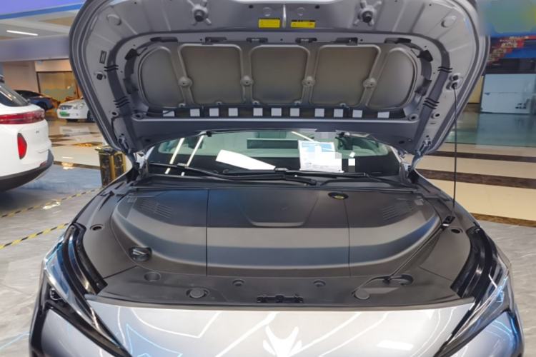 Used ARCFOX Alpha S5 2025 Facelifted 560PRO 185kW Engine Bay