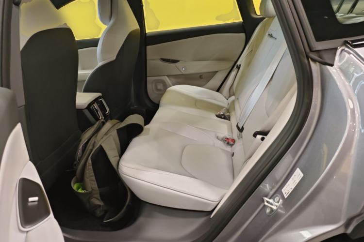 Used ARCFOX Alpha S5 2025 Facelifted 560PRO 185kW Left Rear Seat