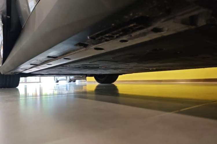 Used ARCFOX Alpha S5 2025 Facelifted 560PRO 185kW Left Side Sill