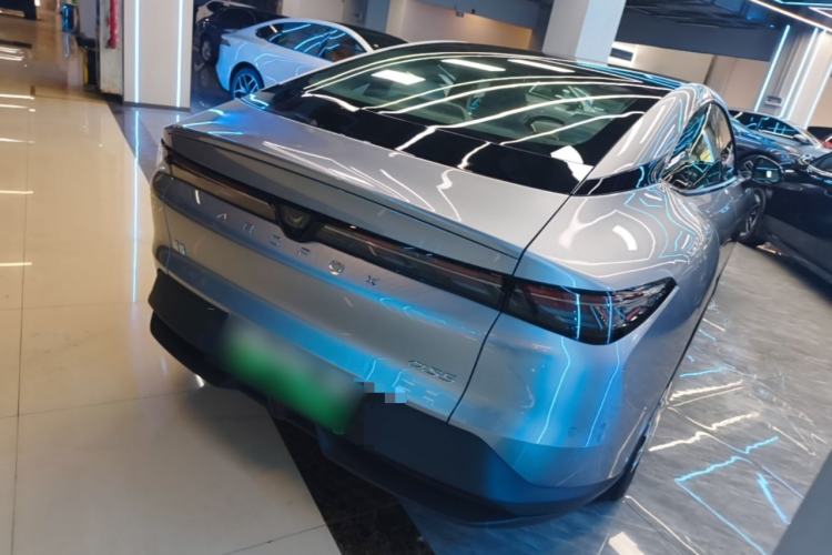 Used ARCFOX Alpha S5 2025 Facelifted 560PRO 185kW Rear Right 45 Deg