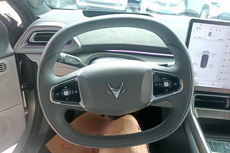 Used ARCFOX Alpha S5 2025 560MAX 185kW Steering Wheel