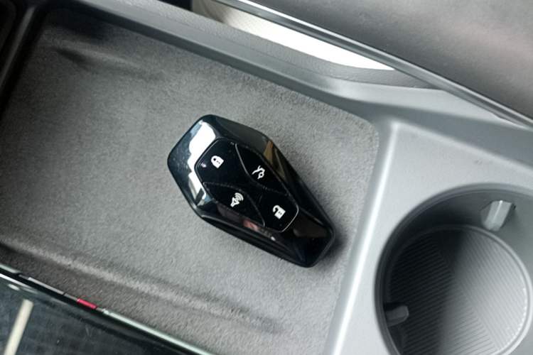 Used ARCFOX Alpha S5 2025 560MAX 185kW Vehicle Key