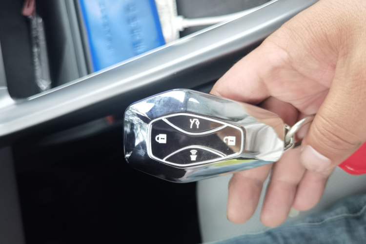 Used ARCFOX Alpha S5 2025 Facelifted 560MAX 185kW Vehicle Key