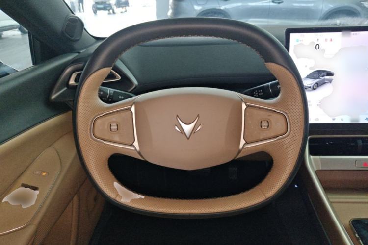 Used ARCFOX Alpha S5 2025 560PRO 185kW Steering Wheel