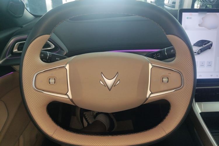 Used ARCFOX Alpha S5 2025 668MAX Shenxing Version 200kW Steering Wheel