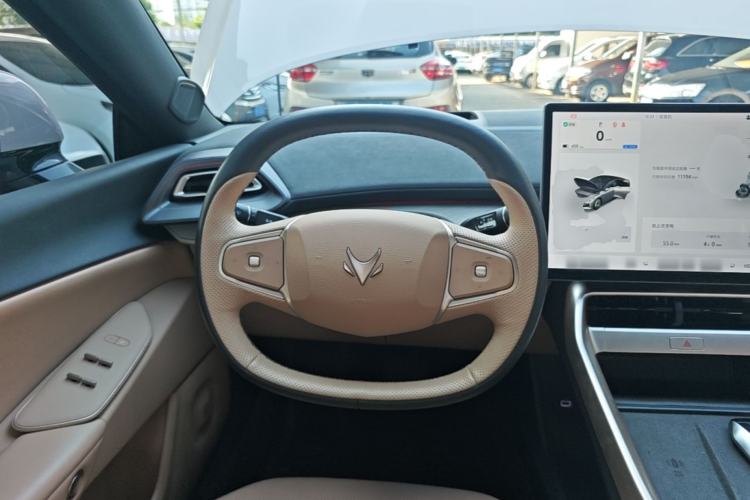Used ARCFOX Alpha S5 2025 560MAX 185kW Steering Wheel