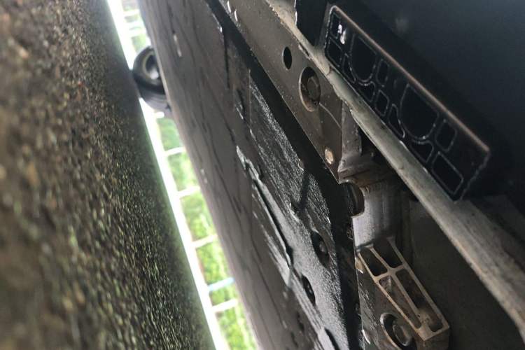 Used ARCFOX Alpha S5 2025 560PRO 185kW Chassis Front Right