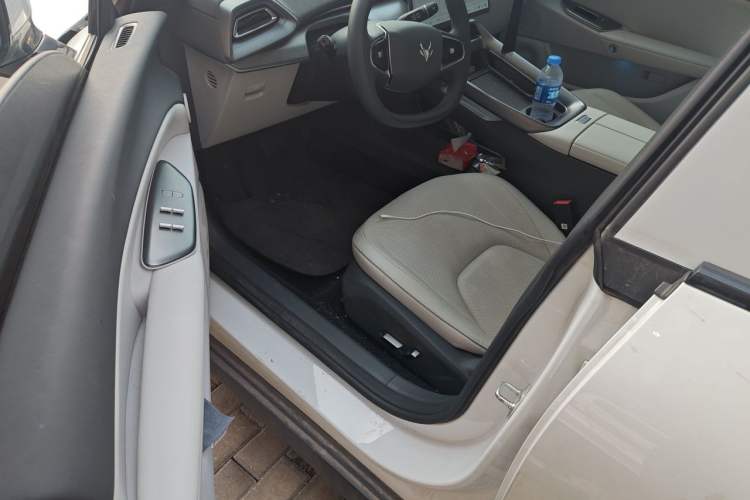 Used ARCFOX Alpha S5 2025 Facelifted 560PRO 185kW Driver Seat