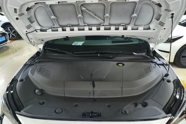 Used ARCFOX Alpha S5 2025 560MAX 185kW Engine Bay
