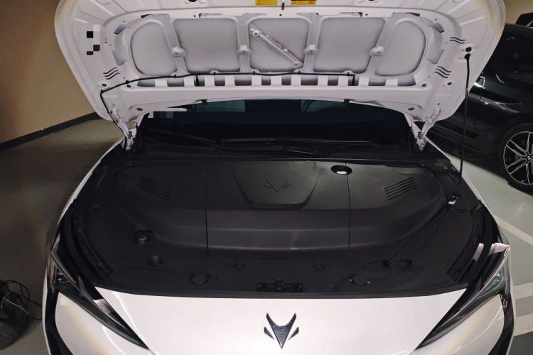Used ARCFOX Alpha S5 2025 560PRO 185kW Engine Bay
