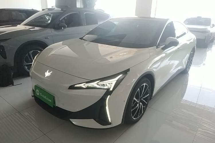 Used ARCFOX Alpha S5 2025 560MAX 185kW Guazi used car, China used car export, Used car for sale, Used  cars, Cheapest cars for sale