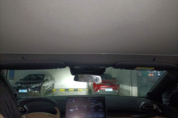 Used ARCFOX Alpha S5 2025 560PRO 185kW Headliner