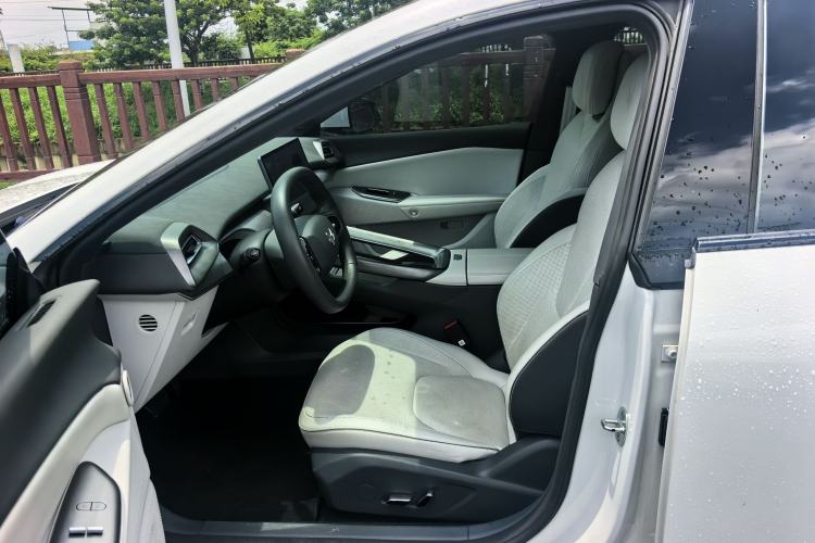 Used ARCFOX Alpha S5 2025 560PRO 185kW Interior 3