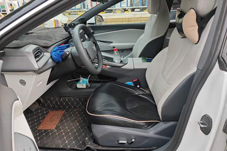 Used ARCFOX Alpha S5 2025 668MAX Shenxing Version 200kW Left Front Seat