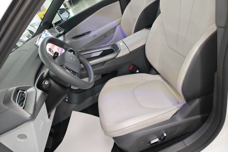 Used ARCFOX Alpha S5 2025 560PRO 185kW Left Front Seat