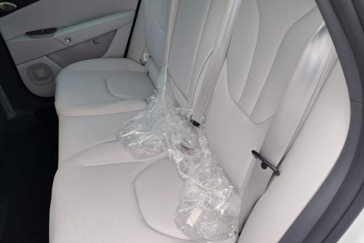 Used ARCFOX Alpha S5 2025 560MAX 185kW Left Rear Seat