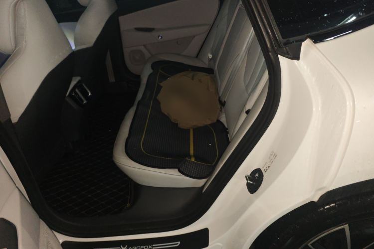 Used ARCFOX Alpha S5 2025 560PRO 185kW Left Rear Seat