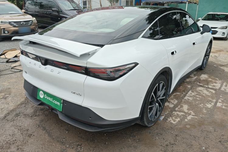 Used ARCFOX Alpha S5 2025 560MAX 185kW Rear Right 45 Deg