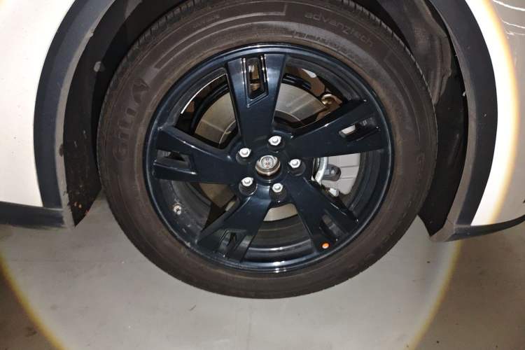 Used ARCFOX Alpha S5 2025 560PRO 185kW Right Front Wheel Hub