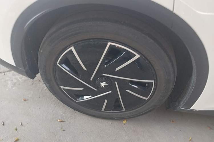 Used ARCFOX Alpha S5 2025 560PRO 185kW Right Rear Wheel Hub