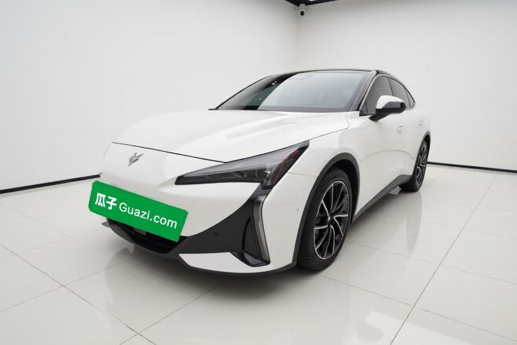 ARCFOX Alpha S5 2025 560MAX 185kW مستعملة Guazi used car, China used car export, Used car for sale, Used  cars, Cheapest cars for sale