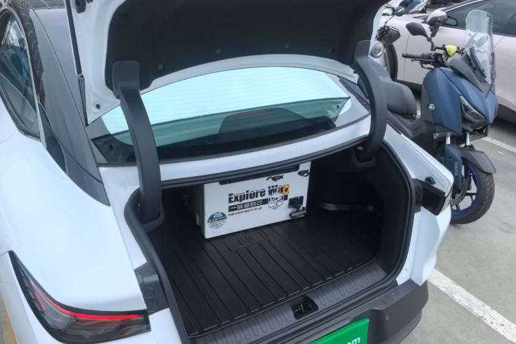Used ARCFOX Alpha S5 2025 560MAX 185kW Trunk