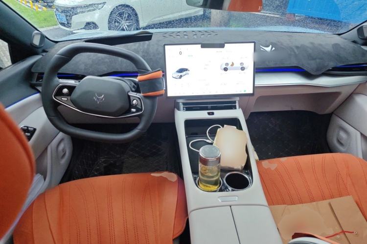 Used ARCFOX Alpha S5 2026 Model, 720 Yuan, Jing Shen Xing Version, 200kW Center Console