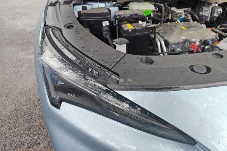 Used ARCFOX Alpha S5 2026 Model, 720 Yuan, Jing Shen Xing Version, 200kW Engine Bay Right