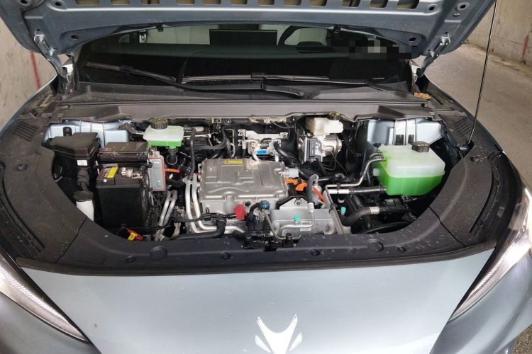 Used ARCFOX Alpha S5 2026 Model 630 Yuanjing Intelligent Drive 185kW Engine Bay