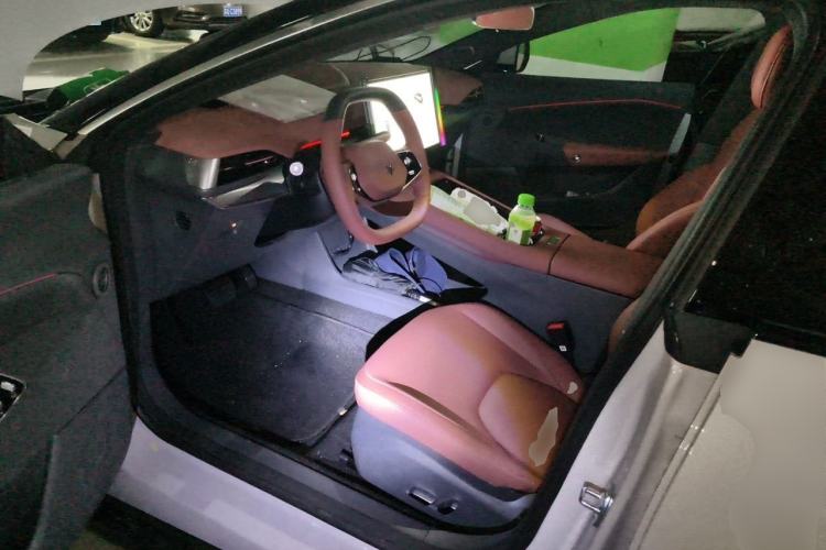 Used ARCFOX Alpha S5 2026 Model 1450 Yuanjing Smart Drive 200kW Driver Seat