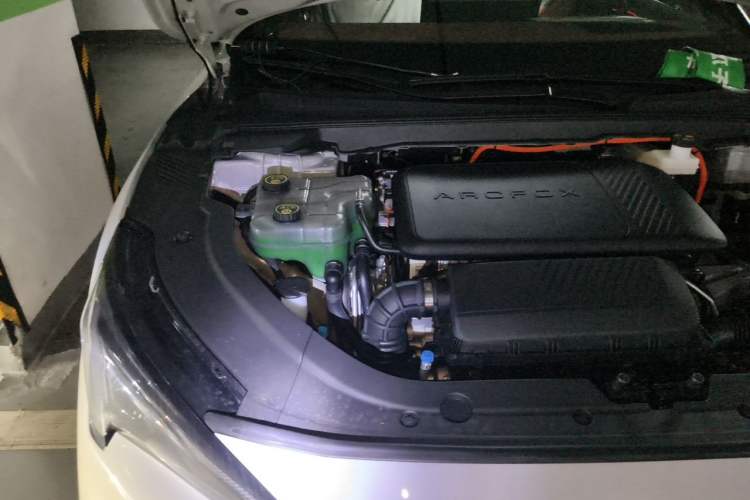 Used ARCFOX Alpha S5 2026 Model 1450 Yuanjing Smart Drive 200kW Engine Bay Right
