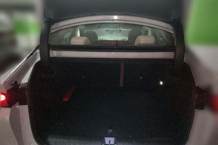 Used ARCFOX Alpha S5 2026 Model 1450 Yuanjing Smart Drive 200kW Trunk