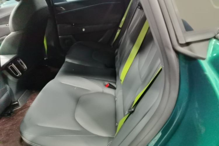Used ARCFOX Alpha S5 2026 Model, 720 Yuan, Jing Shen Xing Version, 200kW Left Rear Seat