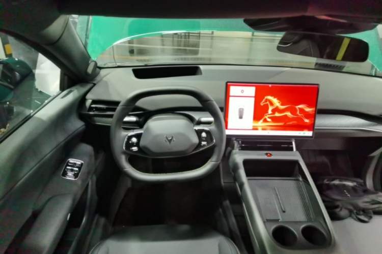 Used ARCFOX Alpha S5 2026 Model, 720 Yuan, Jing Shen Xing Version, 200kW Steering Wheel