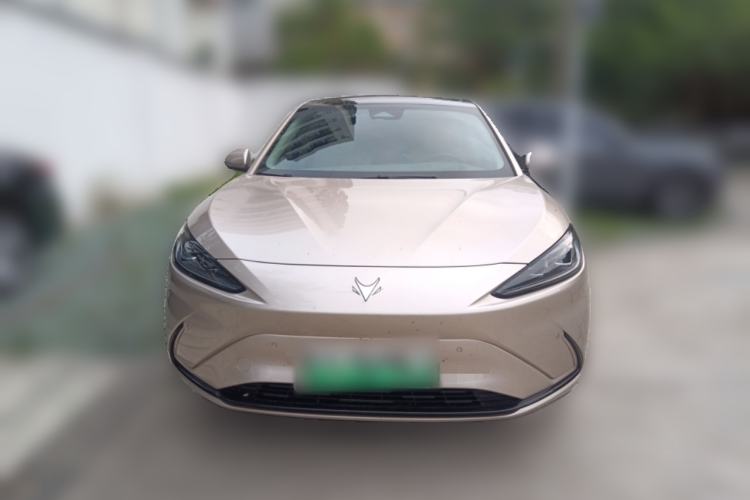 Used ARCFOX Alpha S6 2025 735MAX 175kW Front