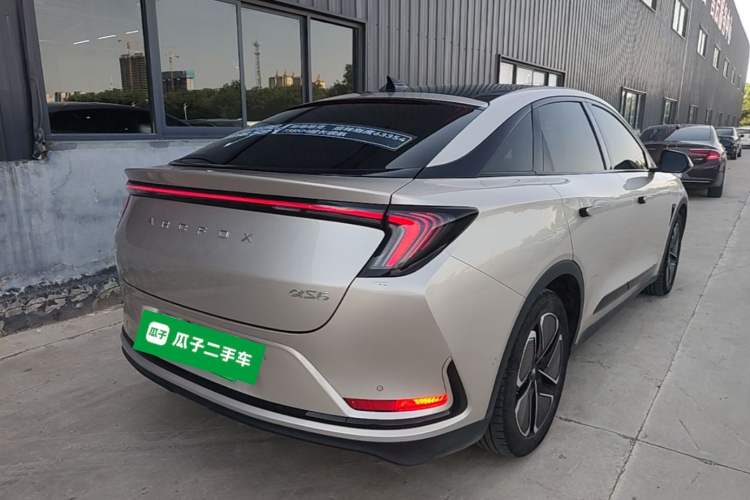 Used ARCFOX Alpha S6 2025 735MAX 175kW Rear Right 45 Deg
