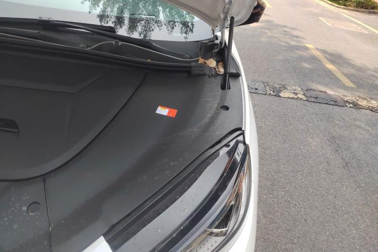 Used ARCFOX Alpha S6 2025 602 with Three LiDAR Sensors Engine Bay Left